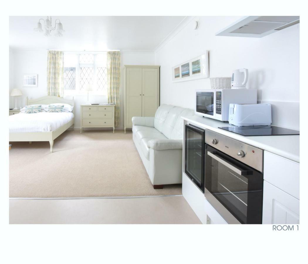 The Old Stables Apartment ไมน์เฮด ภายนอก รูปภาพ